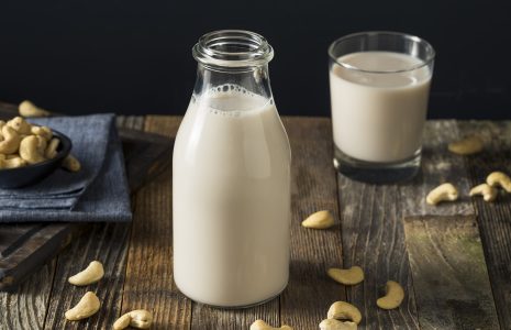 tác dụng của sửa hạt điều với sức khỏe